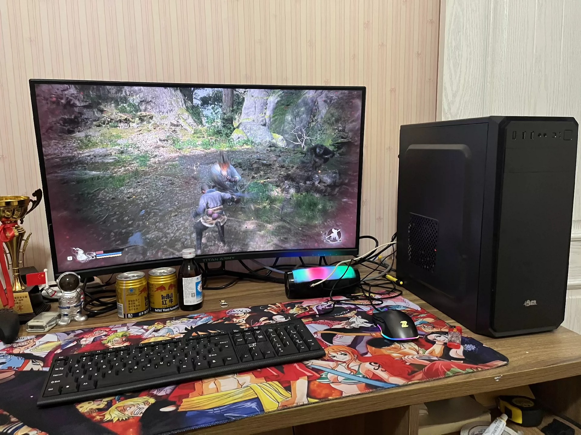 2024年6月的个人家用电脑200万跑分台式机 顶配高配台式电脑主机 32寸144hz屏幕 娱乐办公剪视频直播作图全能电脑 一共两台电脑，单位一台家里一台